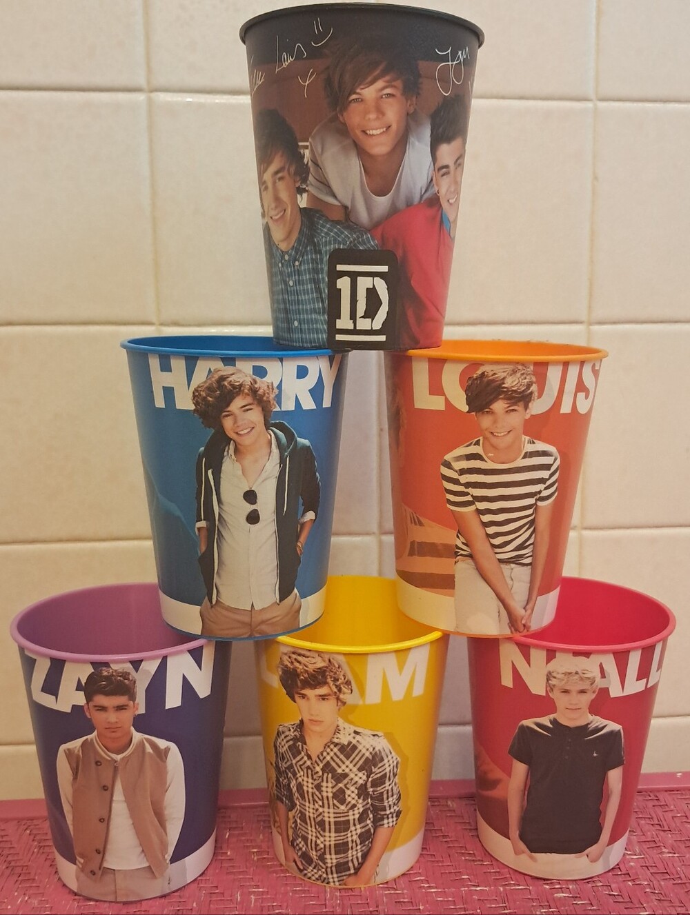 One Direction Cup Set - Picture 1 of 2